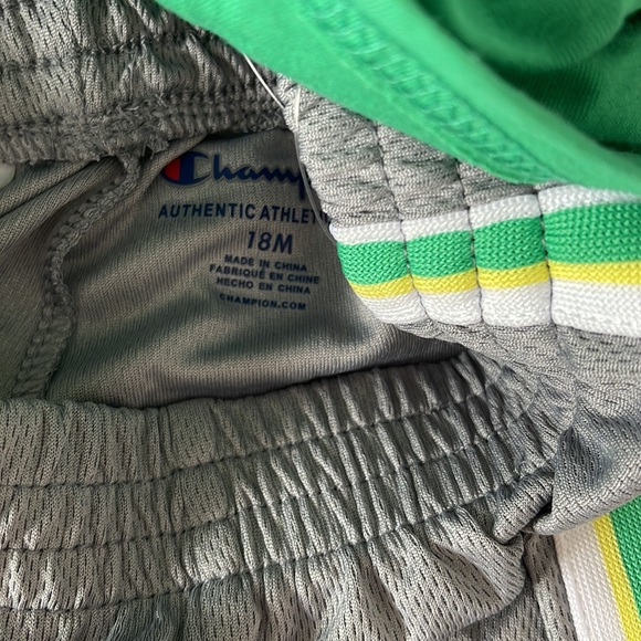 NWT Champion outfit set for 18 months - Picture 5 of 5